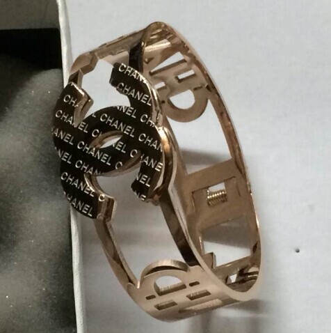 Bracciale Chanel Modello 490